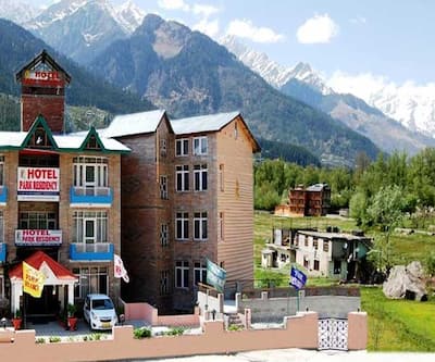 https://imgcld.yatra.com/ytimages/image/upload/t_hotel_yatra_city_desktop/v1433481895/Domestic Hotels/Hotels_Manali/Hotel Park Residency/Overview.jpg